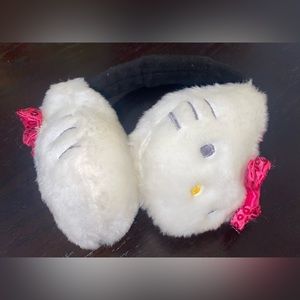 Hello Kitty Sanrio Stuffed Earmuffs Target Limited Edition Size 4-16 Girls